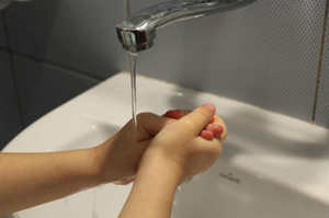 L'importanza di insegnare ai bambini come lavarsi le mani