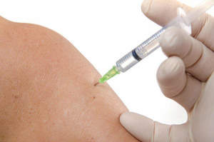 Vaccini, presto una legge nazionale per renderli obbligatori