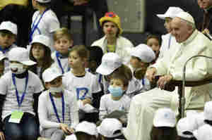 A Papa Francesco una laurea in medicina